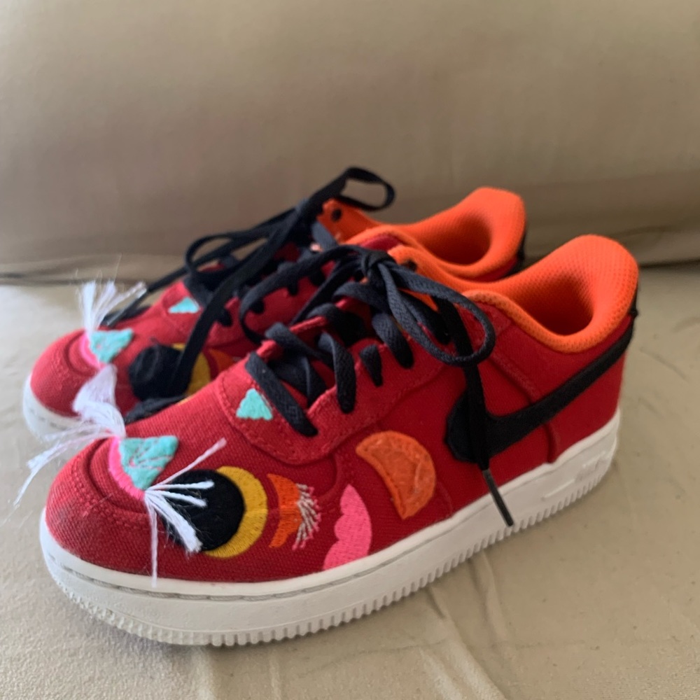 Kids 13 NIKE Force One LV8 “Year of the Tiger” lucky carp fish athletic shoes